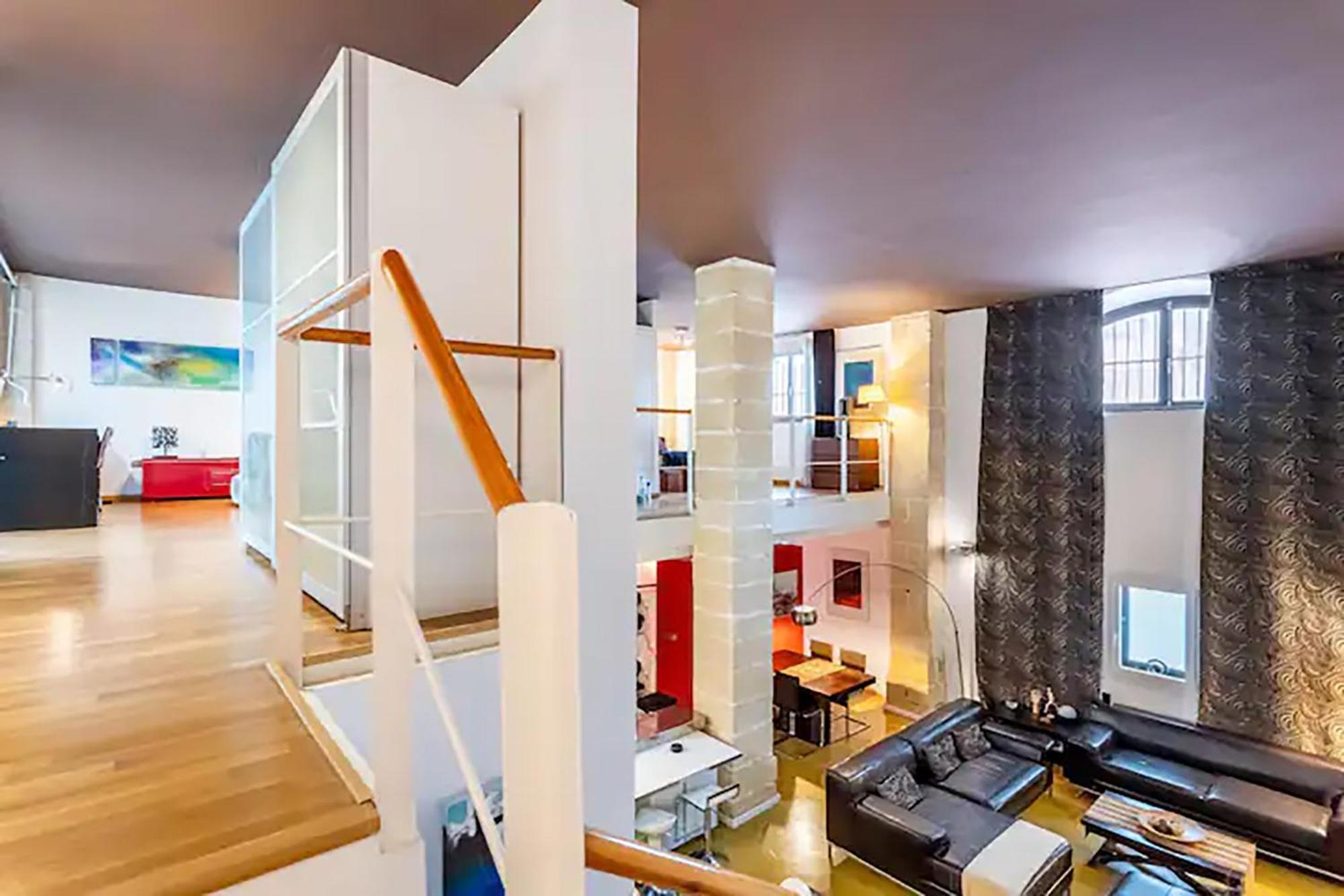 Appartamento Artqhost Jerez Huge Loft & Free Parking Jerez de la Frontera Esterno foto