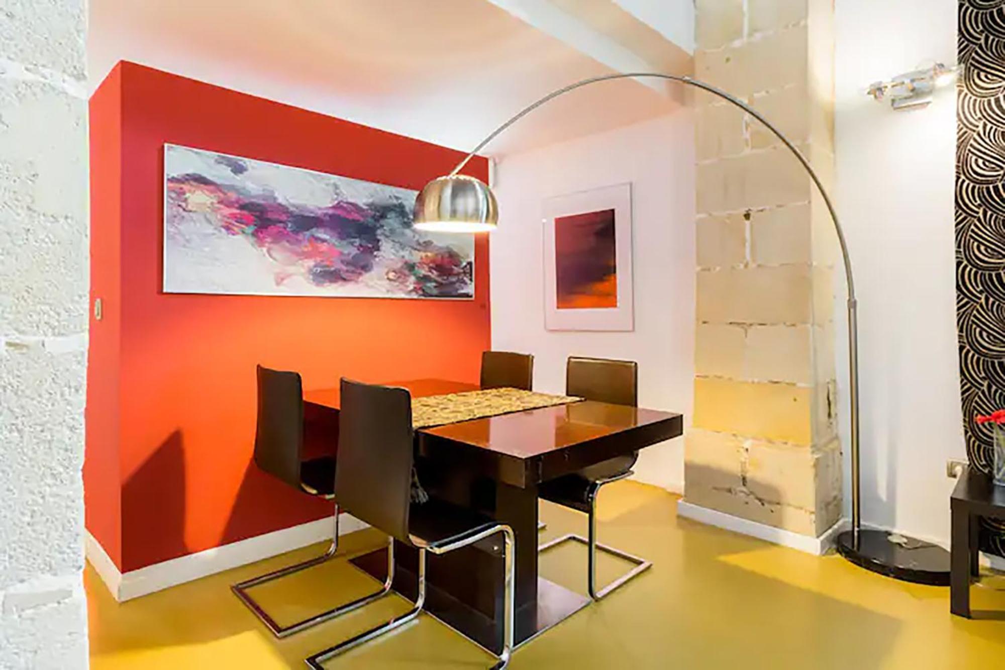 Appartamento Artqhost Jerez Huge Loft & Free Parking Jerez de la Frontera Esterno foto